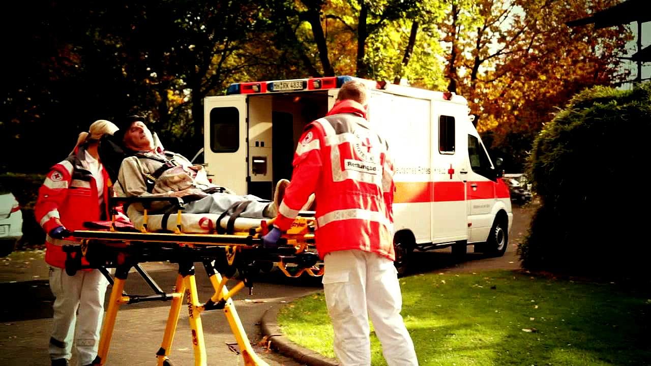 Freiwilligendienste beim DRK - Weil ich will - (DRK-Imagefilm)